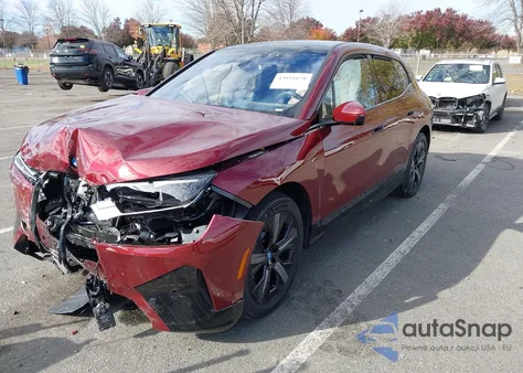 2024 BMW Ix xDrive50 z USA, uszkodzony, nr VIN WB523CF09RCS04392